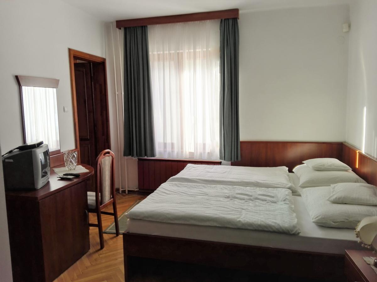 Pénzpataki Vadászház Nagyvisnyó Extérieur photo